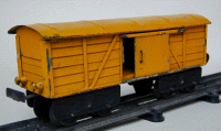 wagon jaune